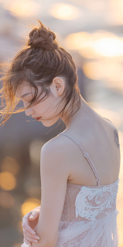 火箭连续抢断打出节奏成功限制对方传导球,火箭终止连败